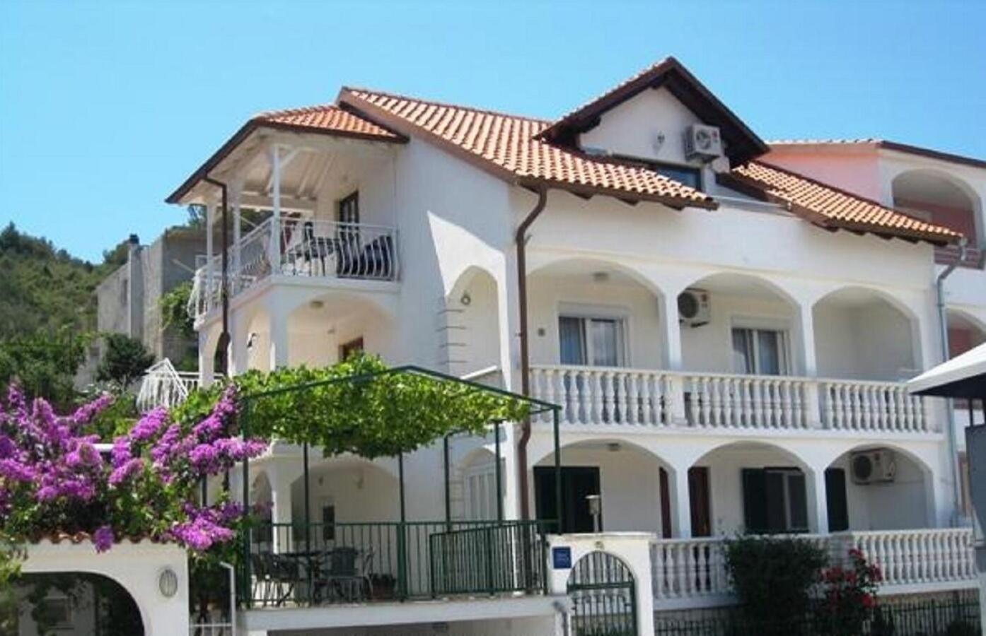Apartment Bubi Trogir Luaran gambar