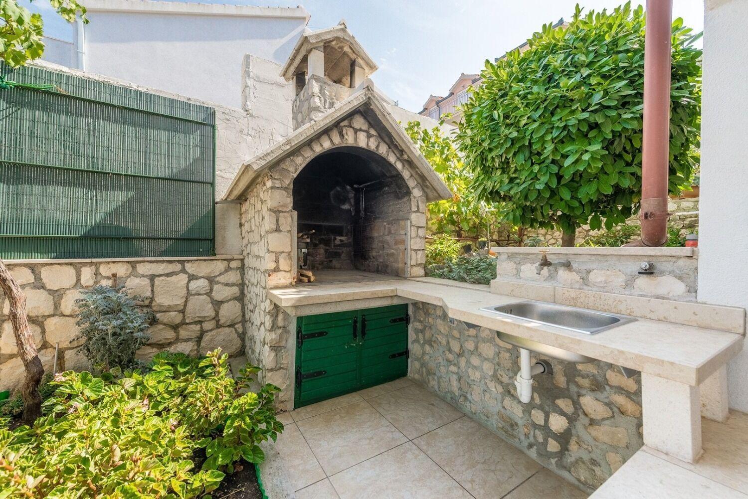 Apartment Bubi Trogir Luaran gambar